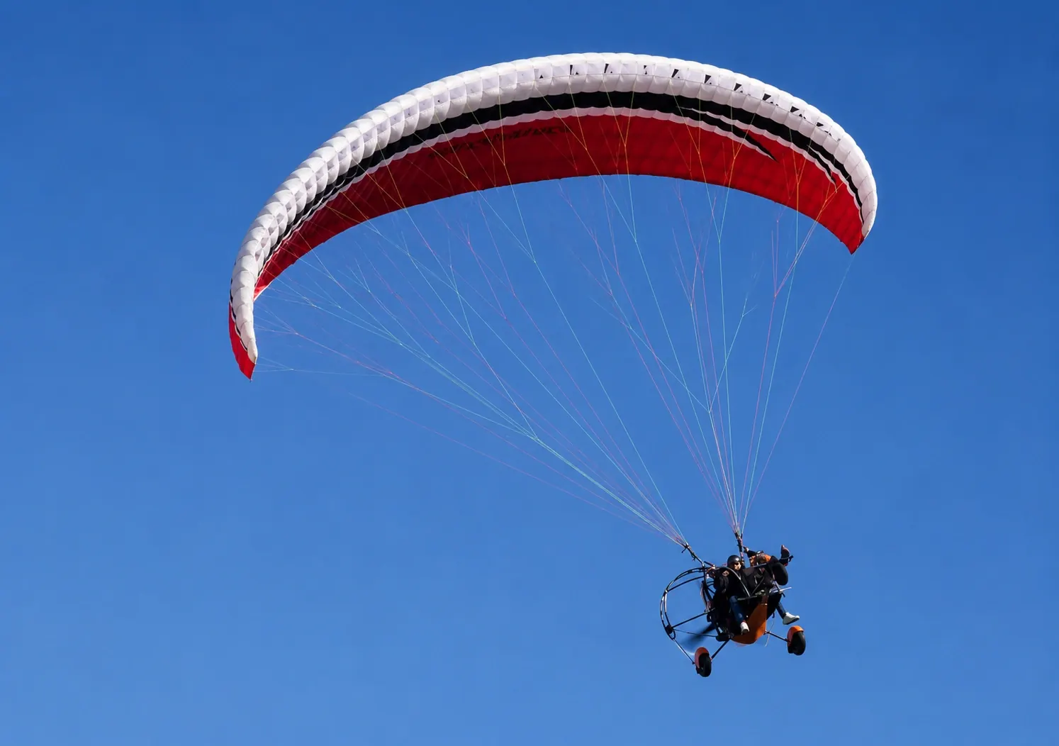Paramotoring above the Thar Desert